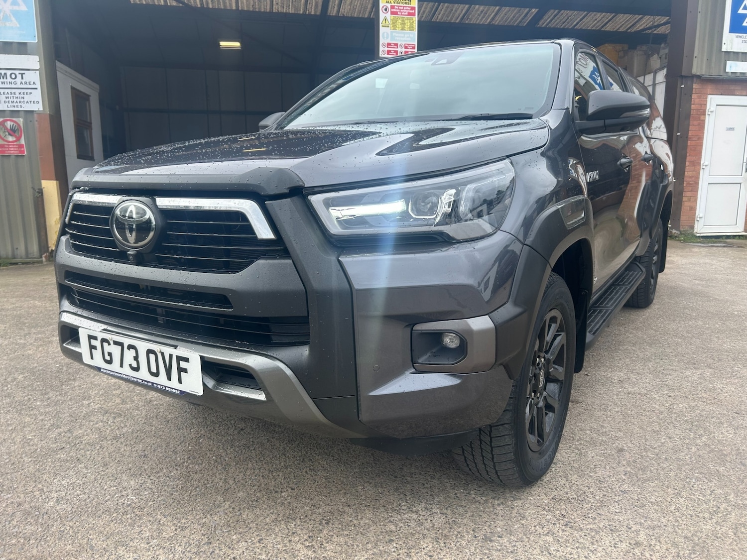 Used Toyota Hilux 2023 for sale - 77881180: Photo 21