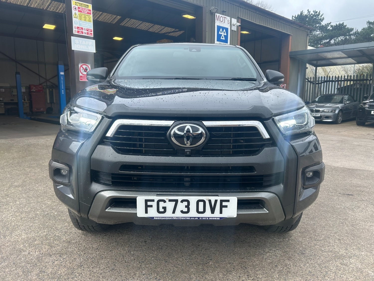 Used Toyota Hilux 2023 for sale - 77881180: Photo 3