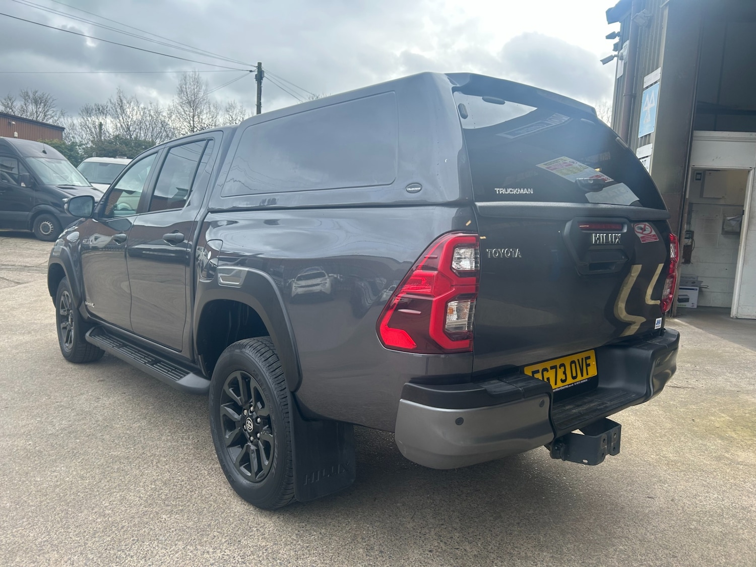 Used Toyota Hilux 2023 for sale - 77881180: Photo 7