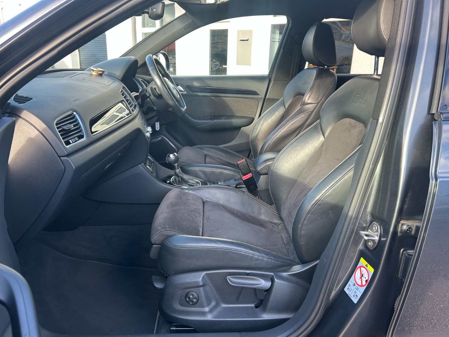 Used Audi Q3 2017 for sale - 76626091: Photo 20