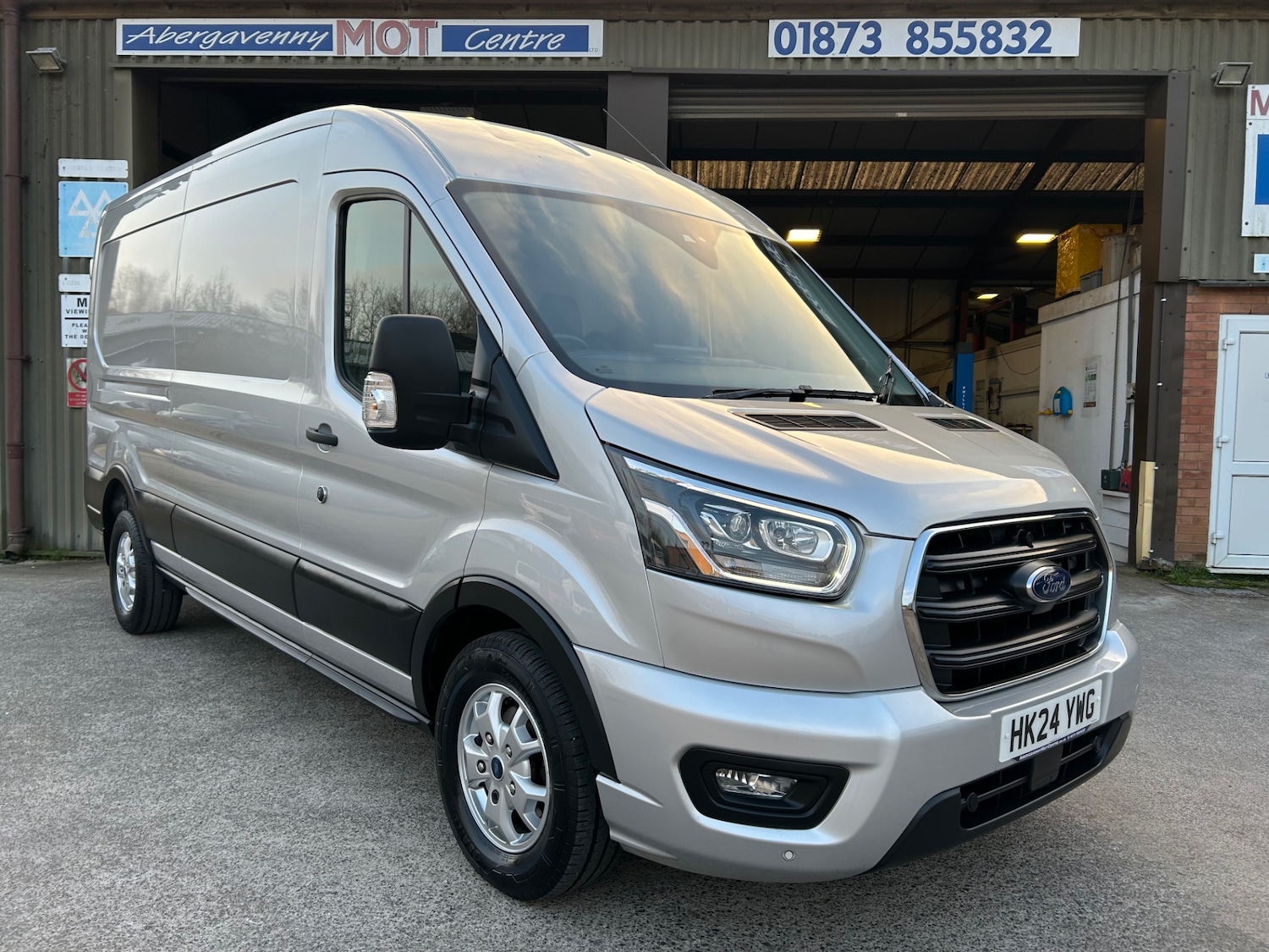 Used Ford Transit 2024 for sale - 77749756: Photo 2