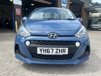 Used Hyundai i10 2017 for sale - 79341220: Photo