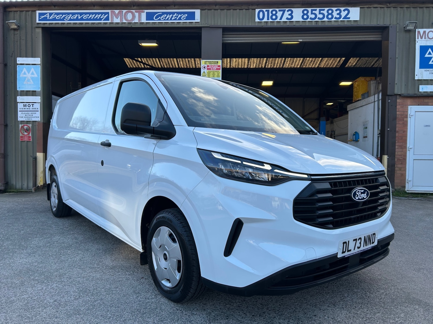 Used Ford Transit Custom 2024 for sale - 77837211: Photo 2