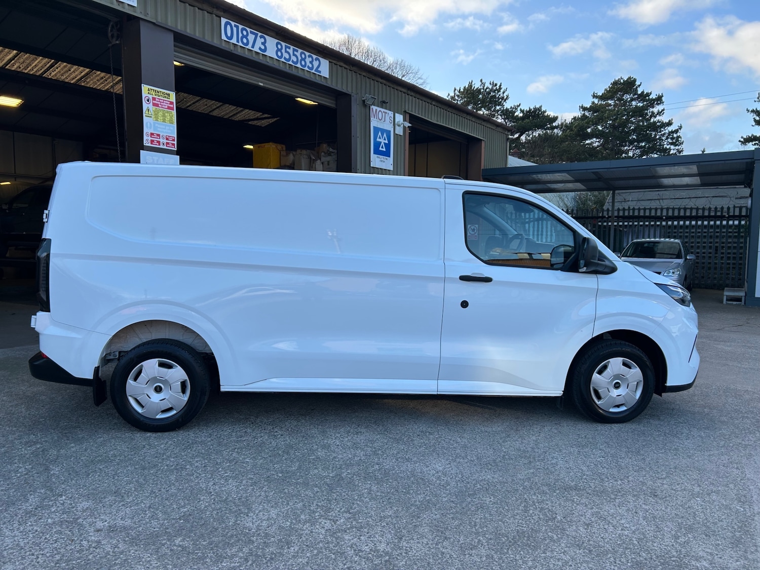 Used Ford Transit Custom 2024 for sale - 77837211: Photo 5