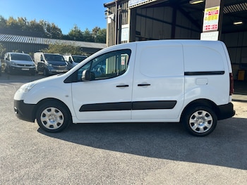 Used Peugeot Partner 2013 for sale - 76184218: Photo