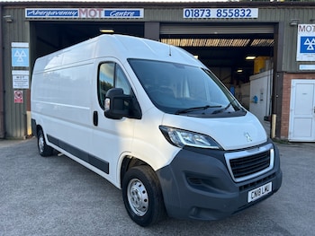 Used Peugeot Boxer 2018 for sale - 76192461: Photo