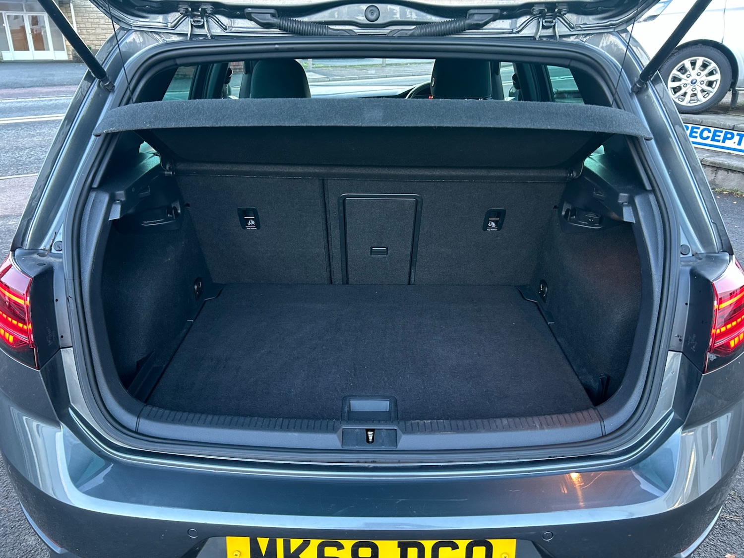 Used Volkswagen Golf 2019 for sale - 76808288: Photo 10