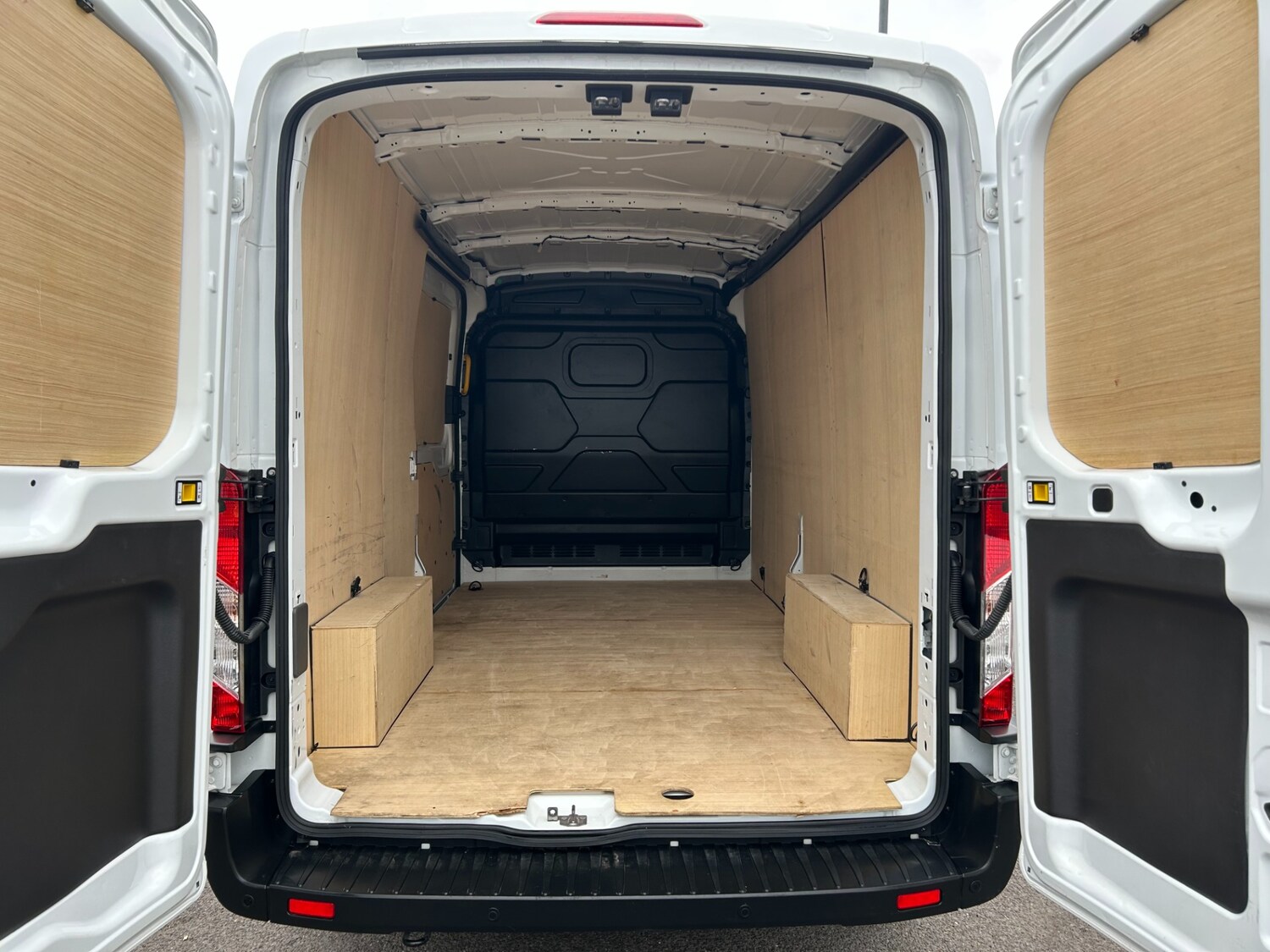 Used Ford Transit 2023 for sale - 76299864: Photo 9