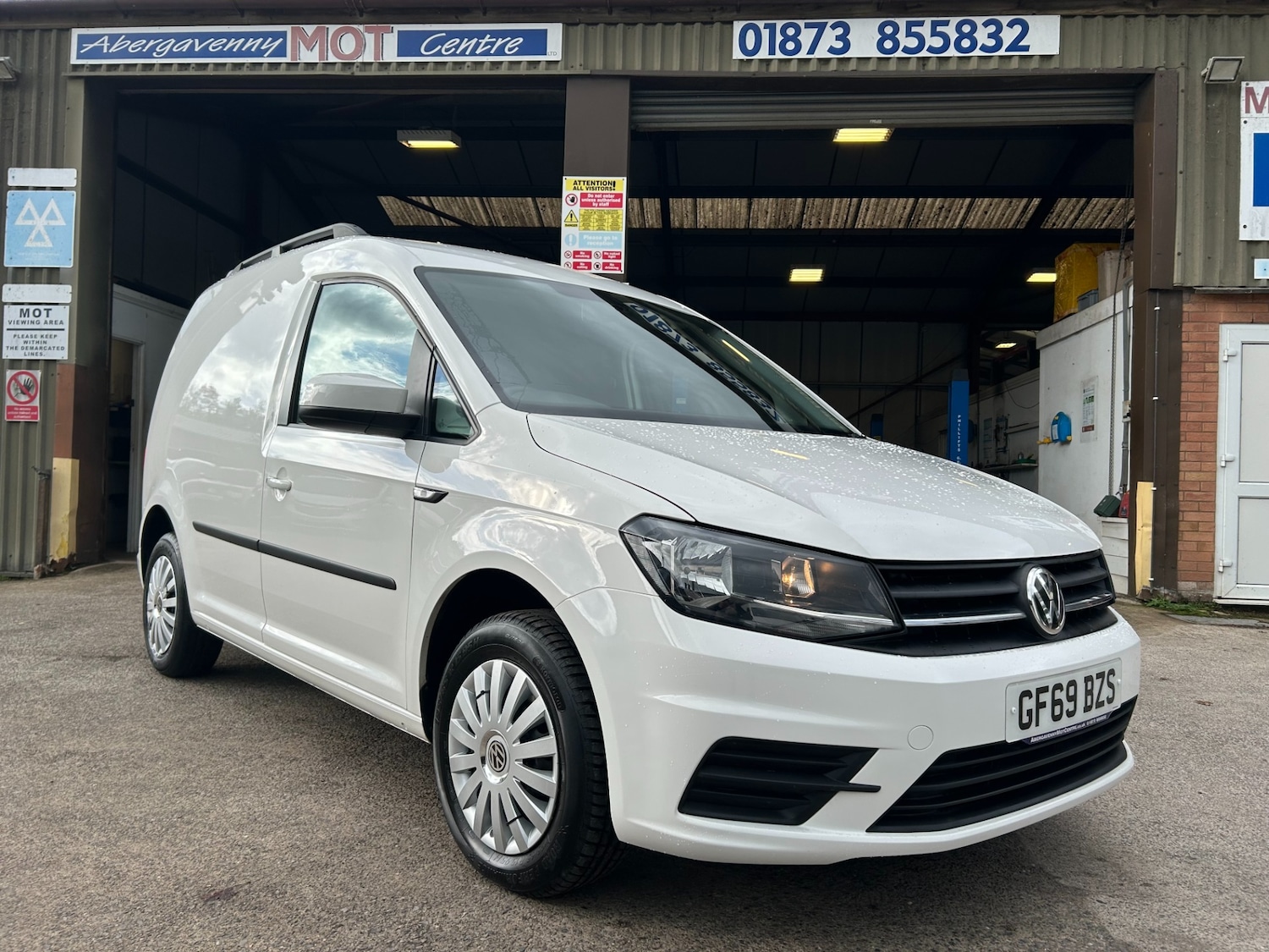 Used Volkswagen Caddy 2019 for sale - 76352125: Photo 2