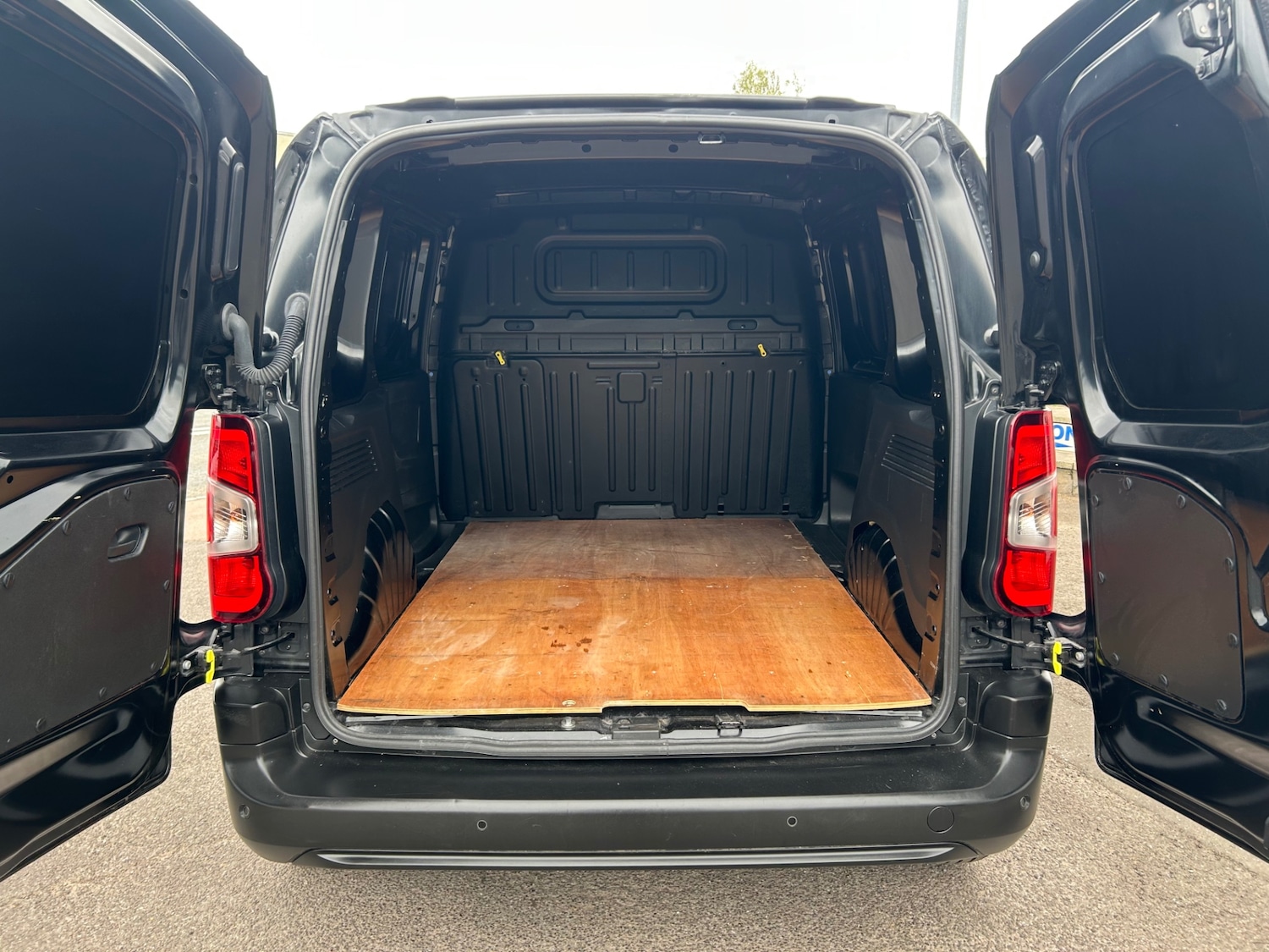 Used Citroen Berlingo 2022 for sale - 78213874: Photo 1