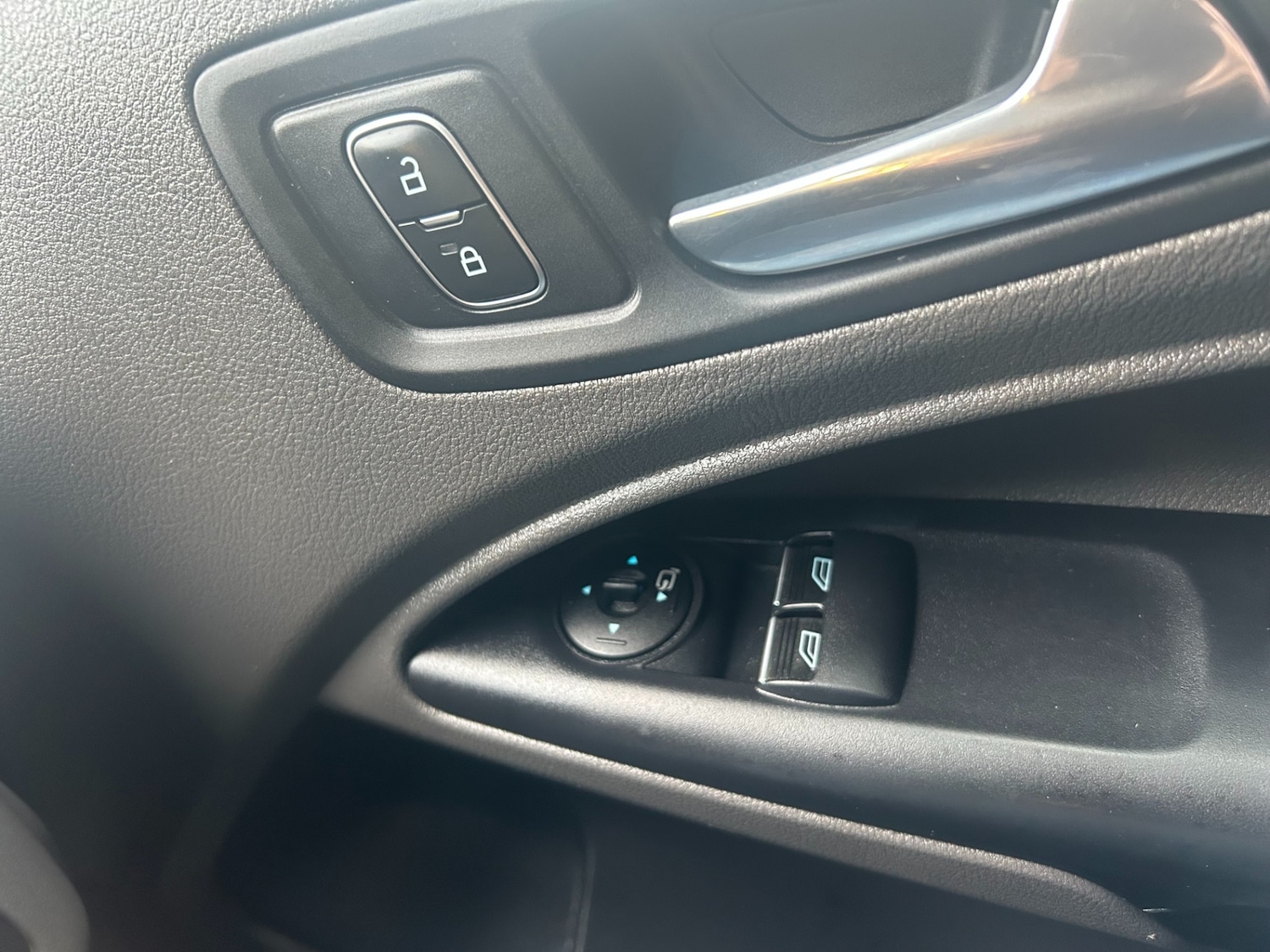 Used Ford Transit Connect 2018 for sale - 76276993: Photo 17