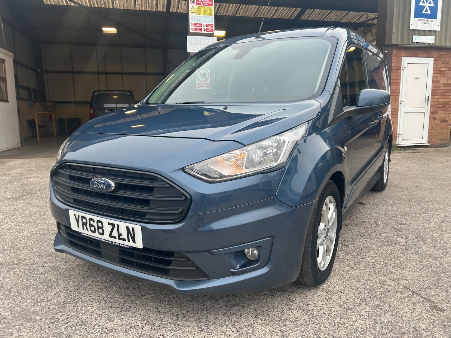 Used Ford Transit Connect 2018 for sale - 76276993: Photo 21