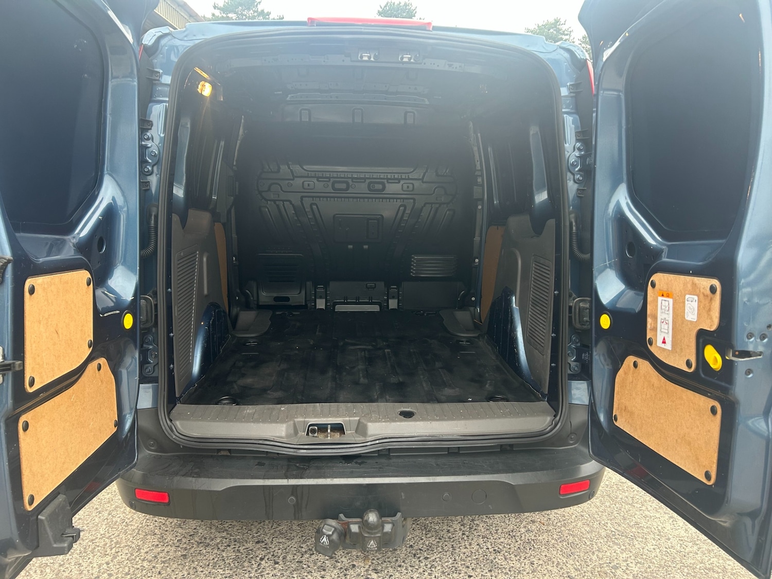 Used Ford Transit Connect 2018 for sale - 76276993: Photo 9