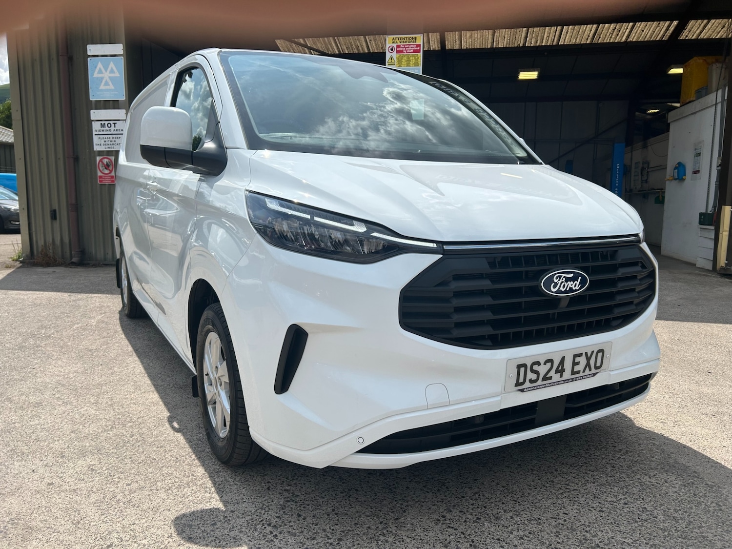 Used Ford Transit Custom 2024 for sale - 76832055: Photo 20