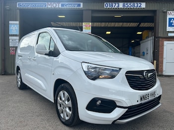 Used Vauxhall Combo 2020 for sale - 75869579: Photo
