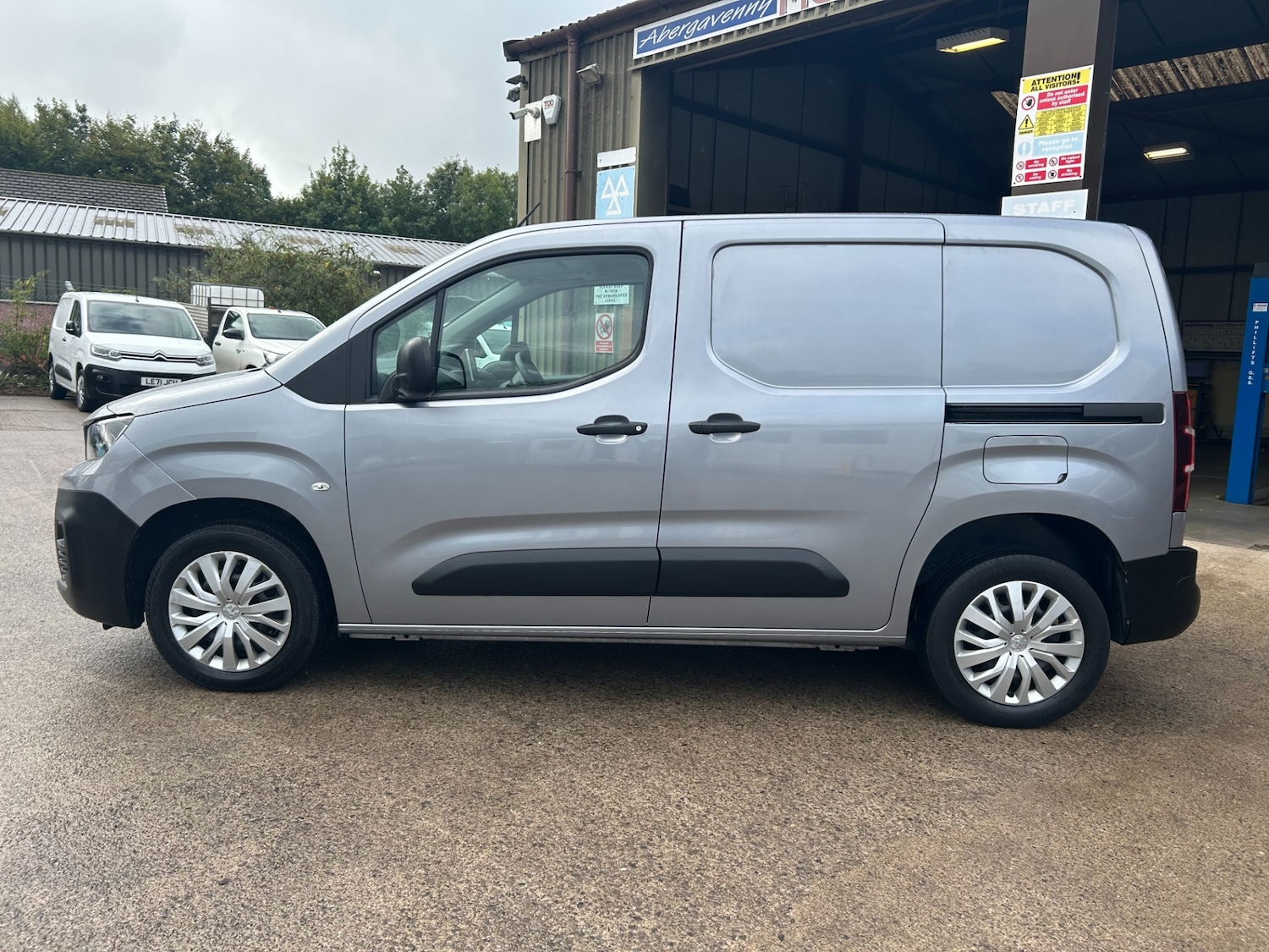 Vehicle 5