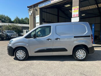 Used Citroen Berlingo 2023 for sale - 79156935: Photo