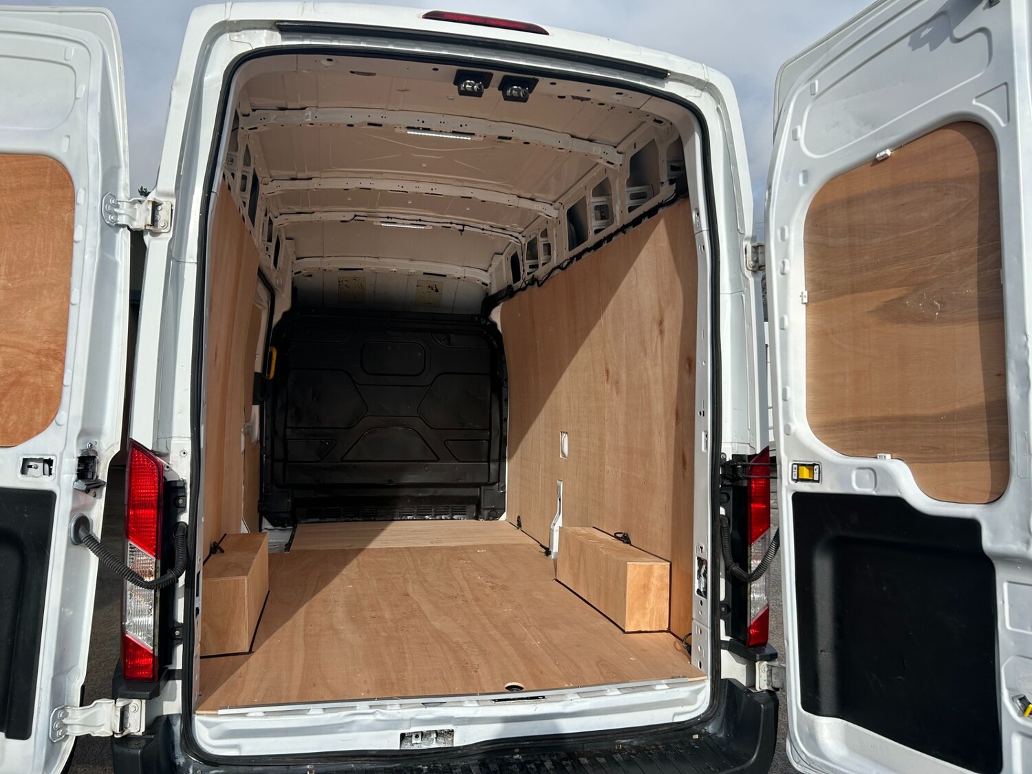 Used Ford Transit 2019 for sale - 77517568: Photo 8