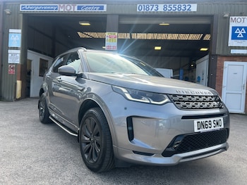 Used Land Rover Discovery Sport 2019 for sale - 78433221: Photo