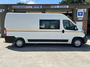 Used Peugeot Boxer 2020 for sale - 75357942: Photo