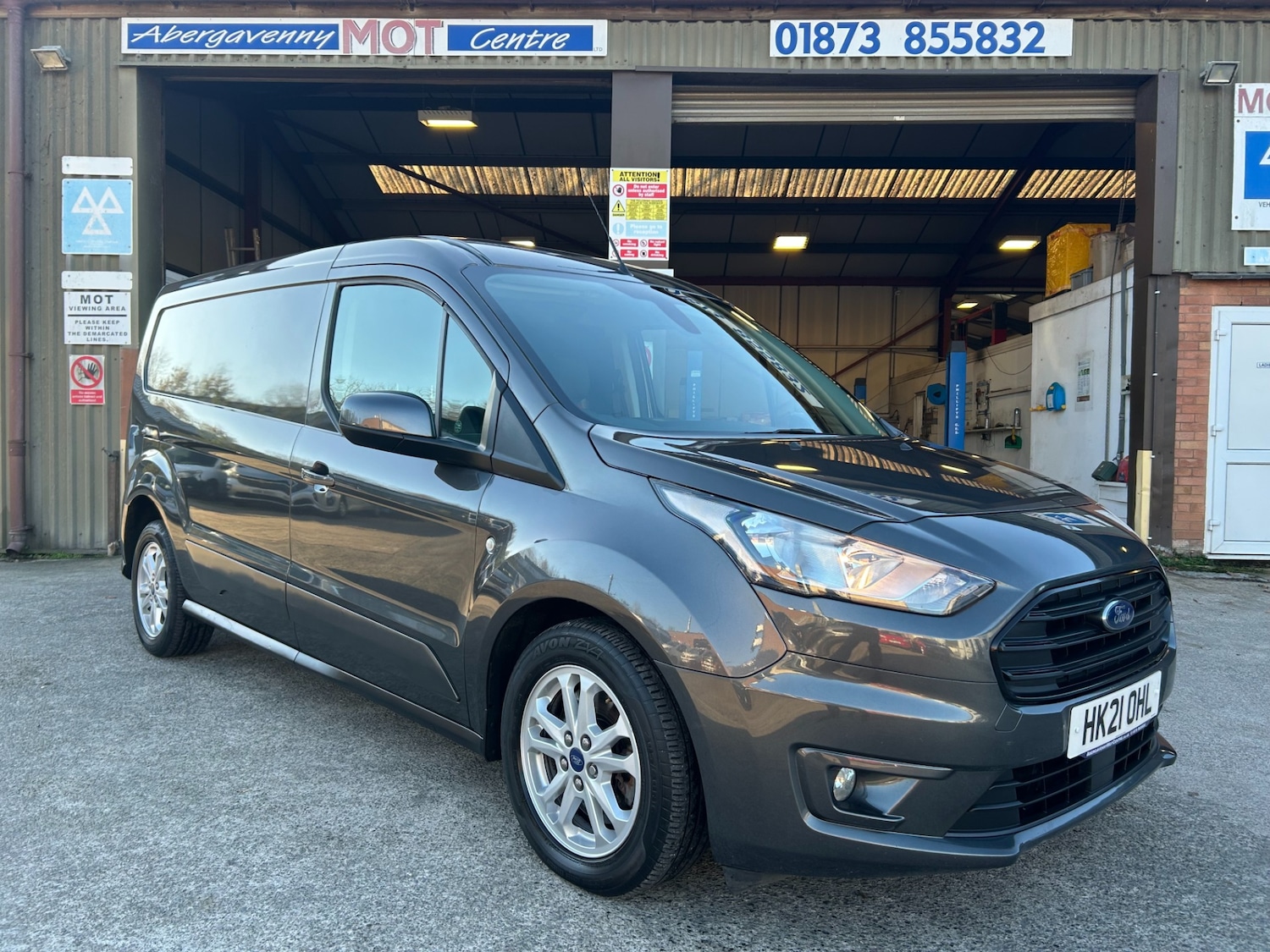 Used Ford Transit Connect 2021 for sale - 76640710: Photo 2
