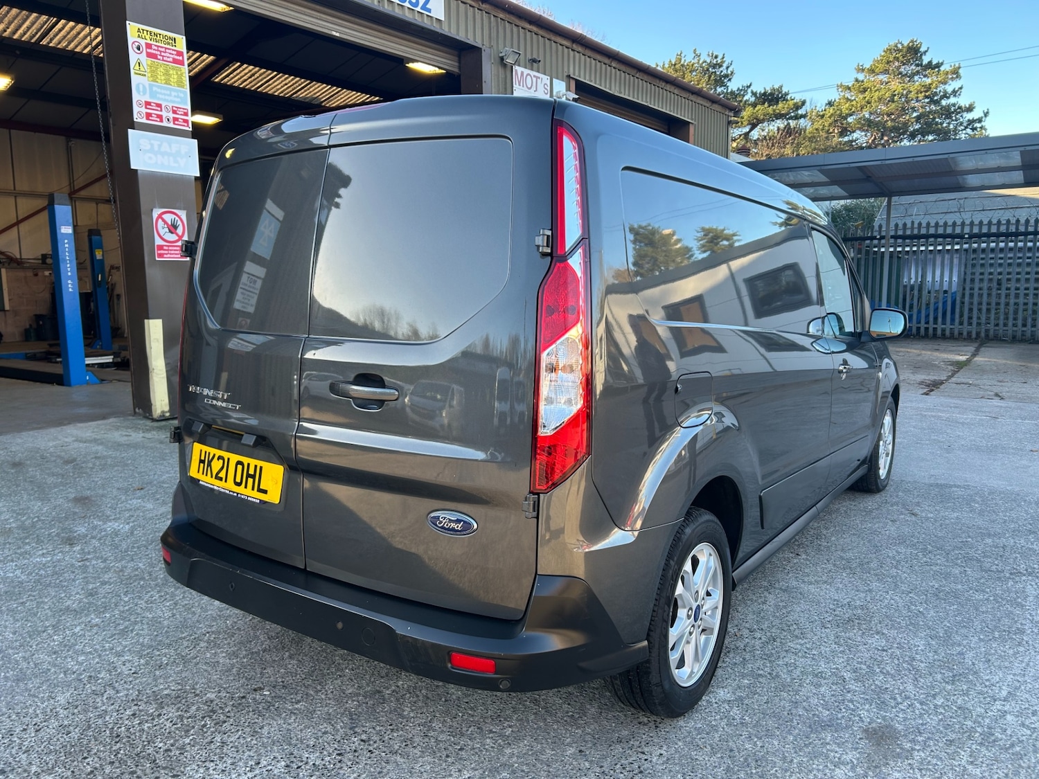 Used Ford Transit Connect 2021 for sale - 76640710: Photo 6