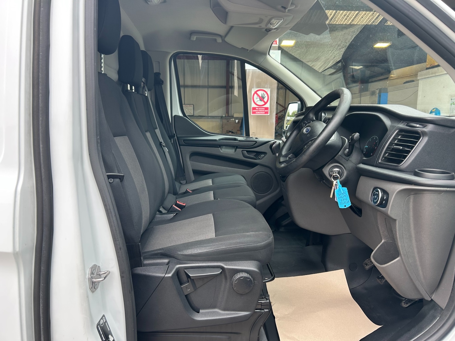 Used Ford Transit Custom 2020 for sale - 76114082: Photo 10