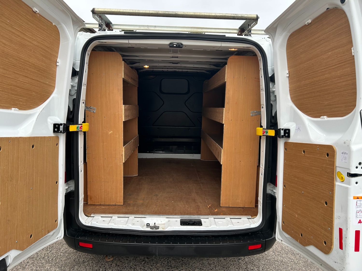 Used Ford Transit Custom 2020 for sale - 76114082: Photo 9