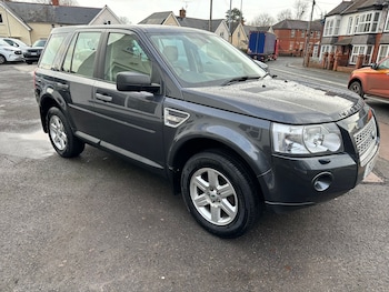 Used Land Rover Freelander 2011 for sale - 77337286: Photo