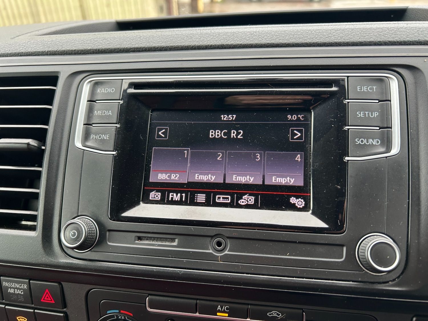 Used Volkswagen Transporter 2018 for sale - 77501607: Photo 10