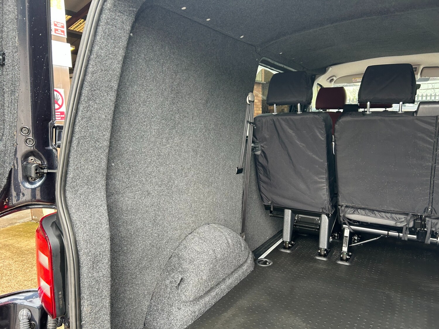 Used Volkswagen Transporter 2018 for sale - 77501607: Photo 22