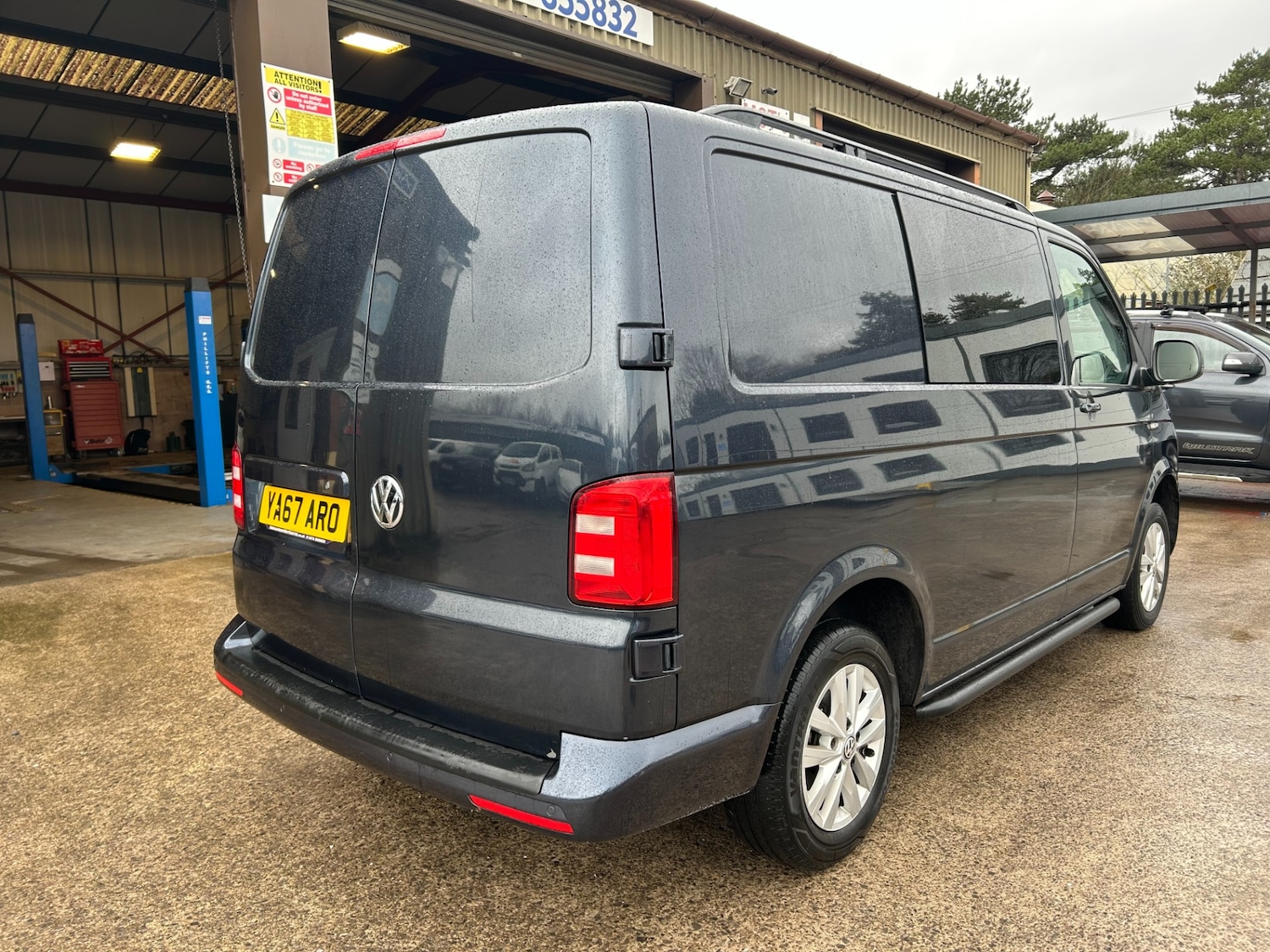 Used Volkswagen Transporter 2018 for sale - 77501607: Photo 7