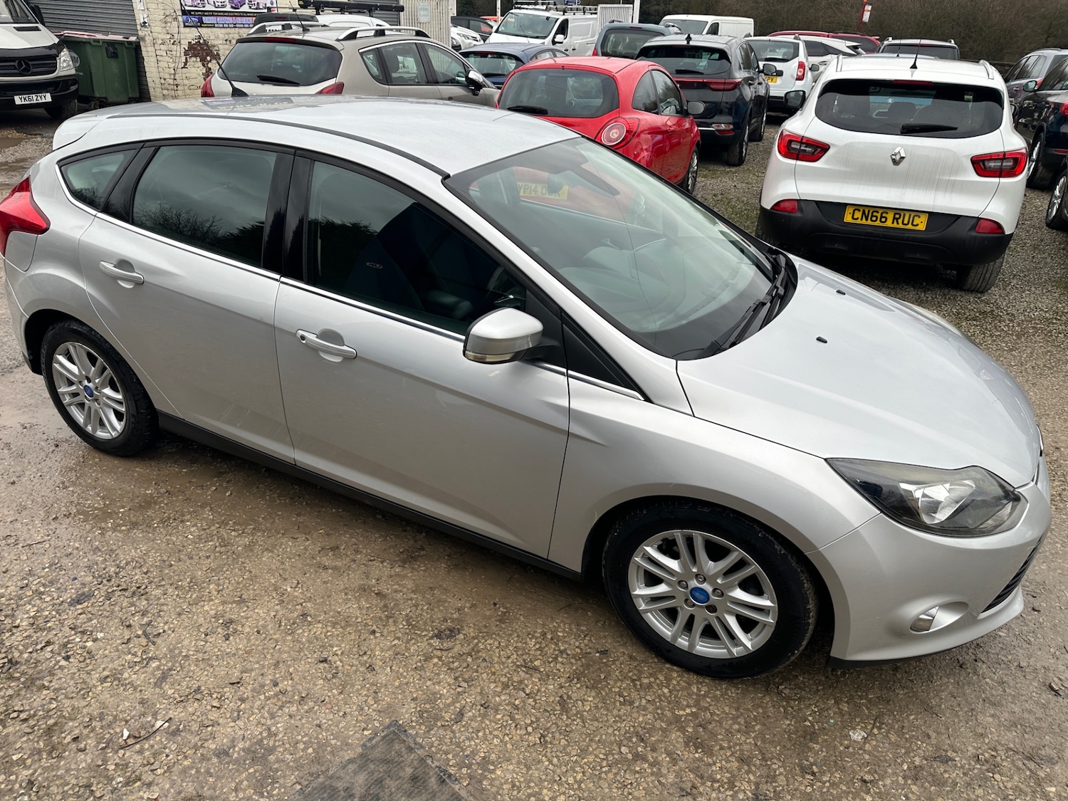 Used Ford Focus 2013 for sale - 77367263: Photo 2