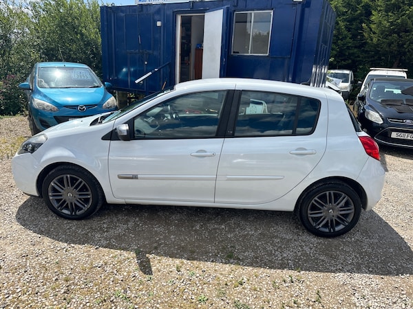 Used Renault Clio 2011 for sale - 75129673: Photo 5