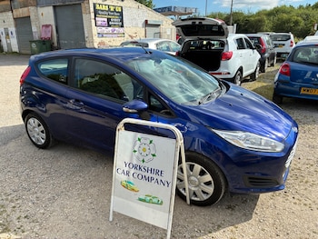 Used Ford Fiesta 2015 for sale - 78949665: Photo