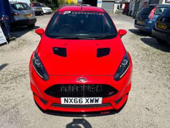 Used Ford Fiesta 2016 for sale - 74624128: Photo