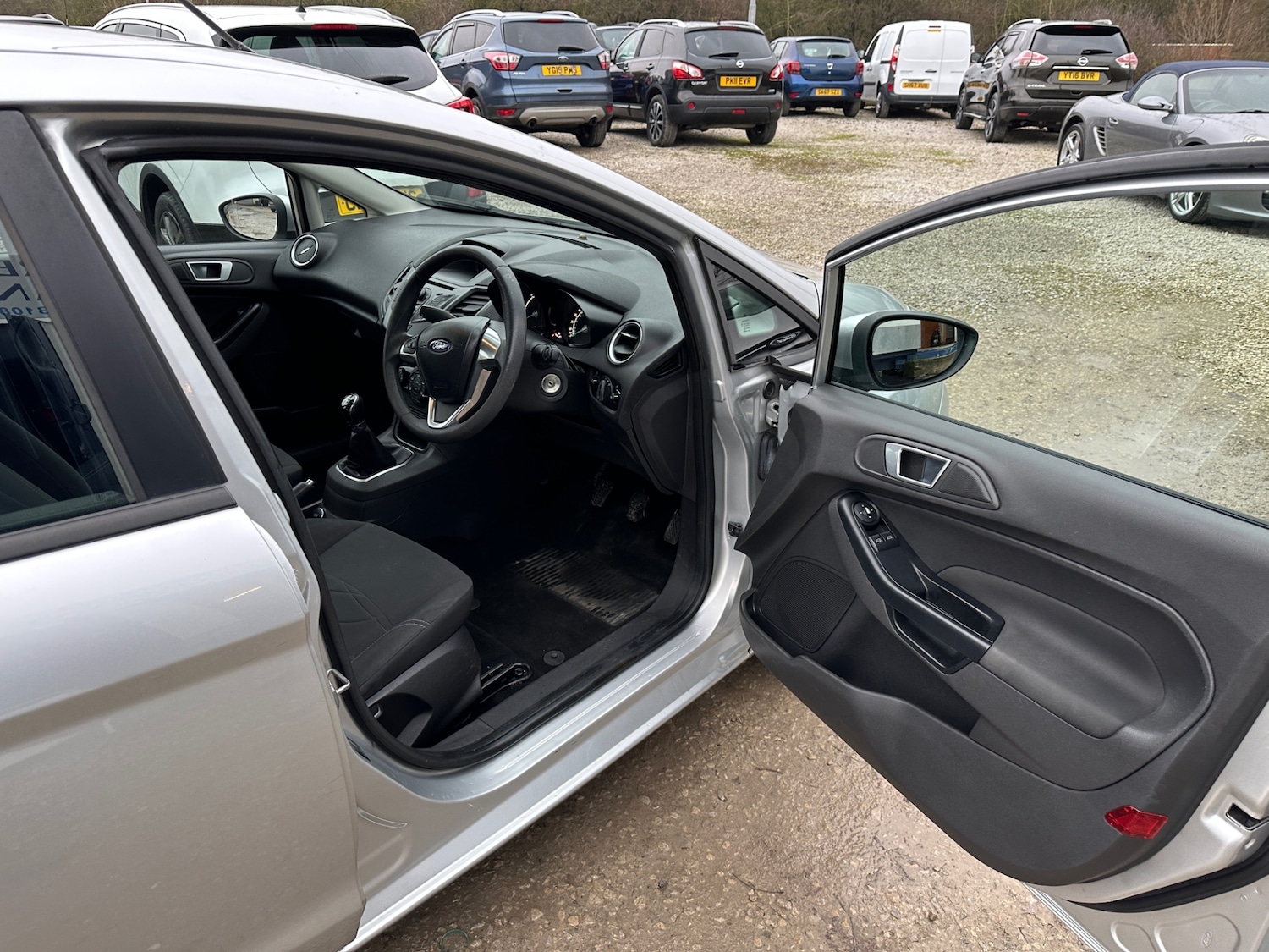 Used Ford Fiesta 2013 for sale - 77406208: Photo 11