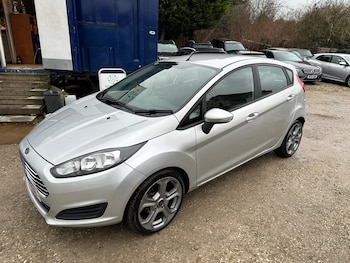 Used Ford Fiesta 2013 for sale - 77406208: Photo