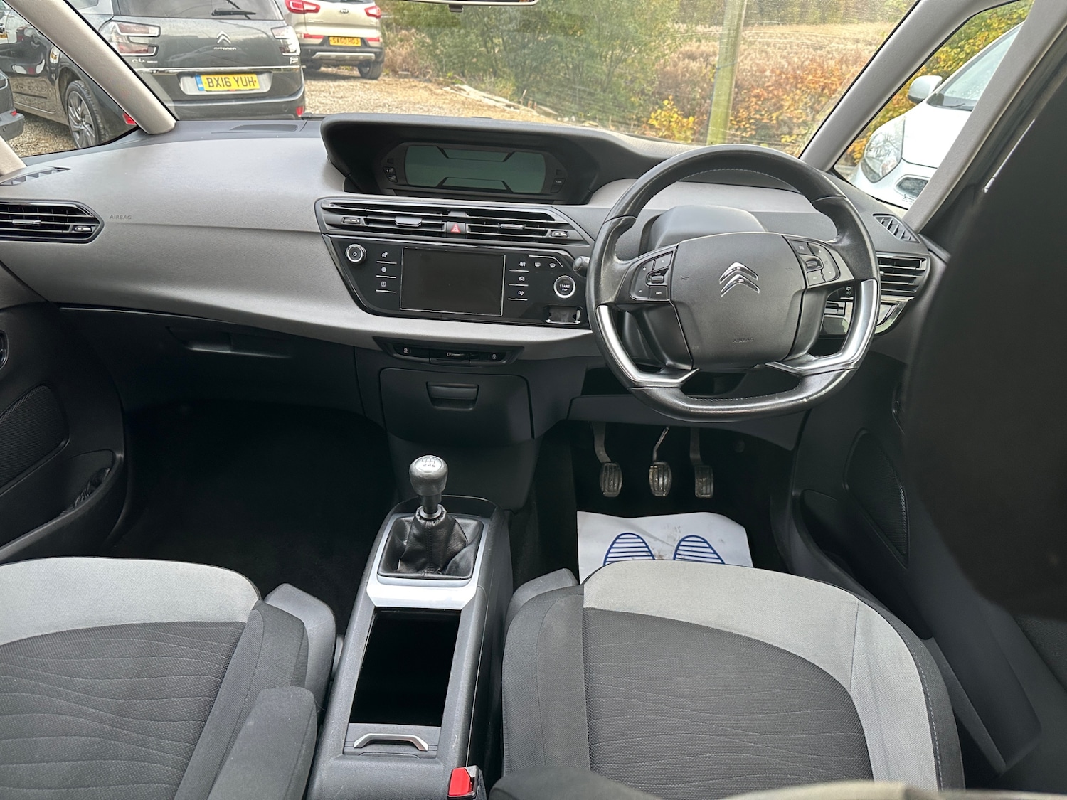 Used Citroen C4 Grand Picasso 2014 for sale - 76449263: Photo 10