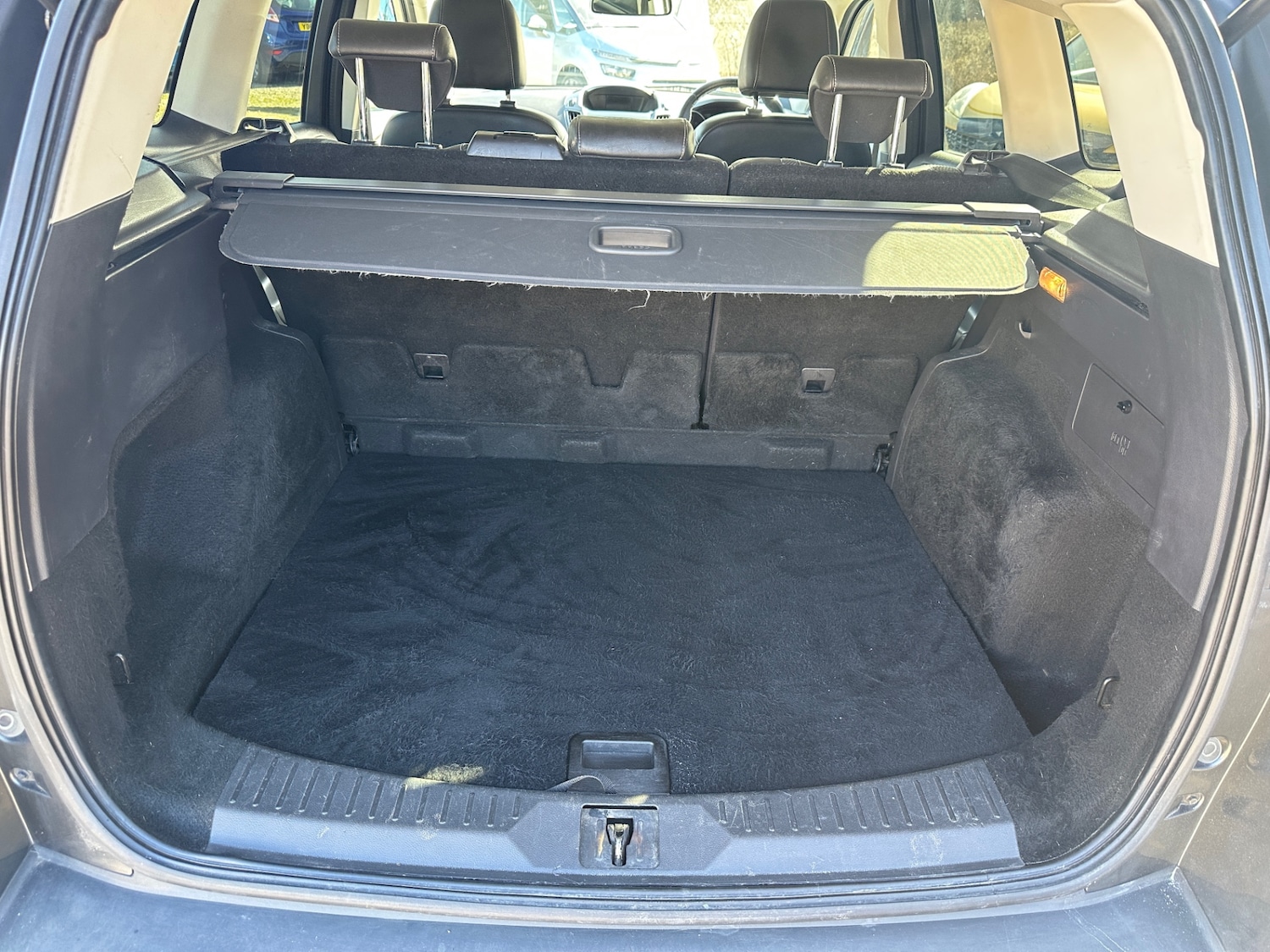 Used Ford Kuga 2015 for sale - 77732359: Photo 8