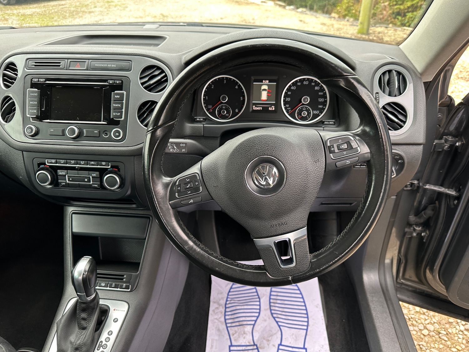 Used Volkswagen Tiguan 2014 for sale - 76309624: Photo 13