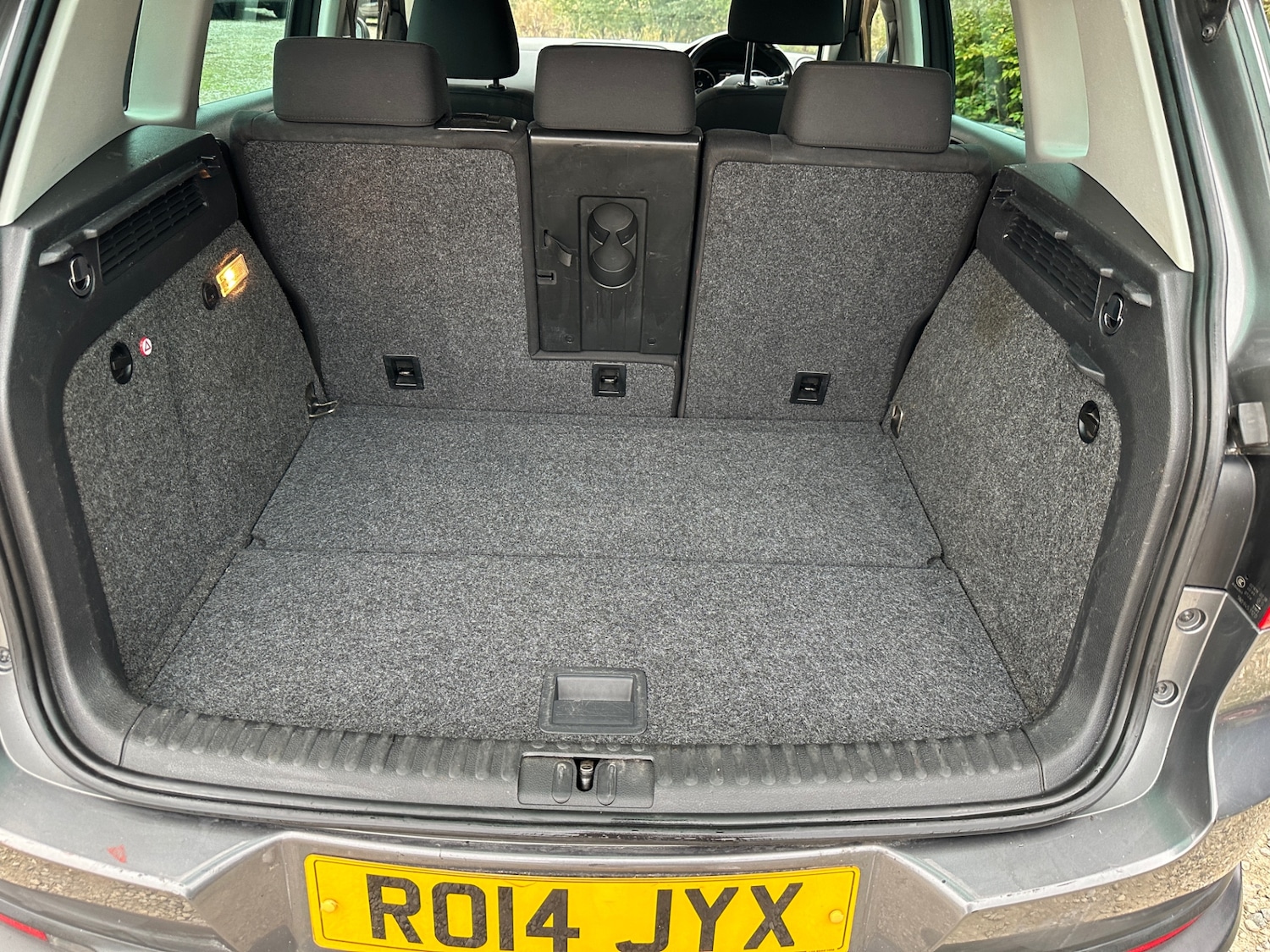 Used Volkswagen Tiguan 2014 for sale - 76309624: Photo 9