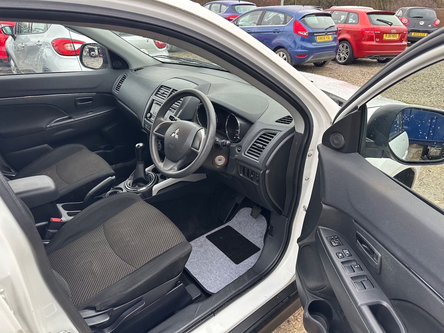 Used Mitsubishi ASX 2014 for sale - 76979601: Photo 13