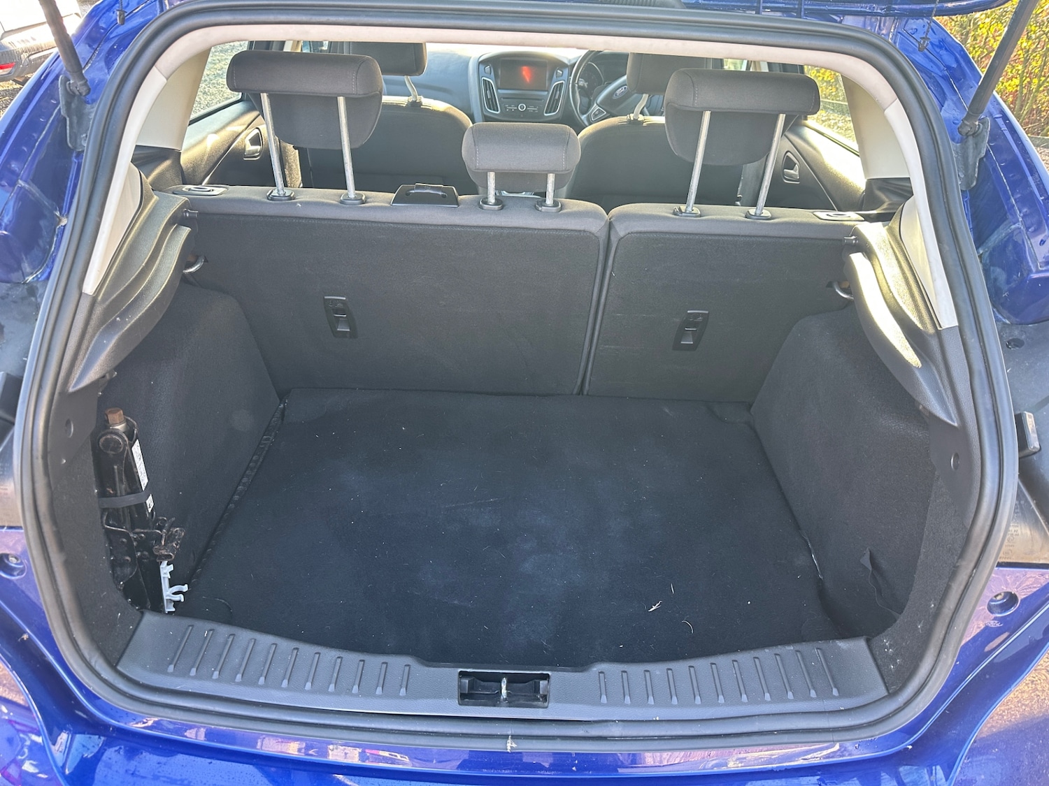 Used Ford Focus 2015 for sale - 76707421: Photo 9