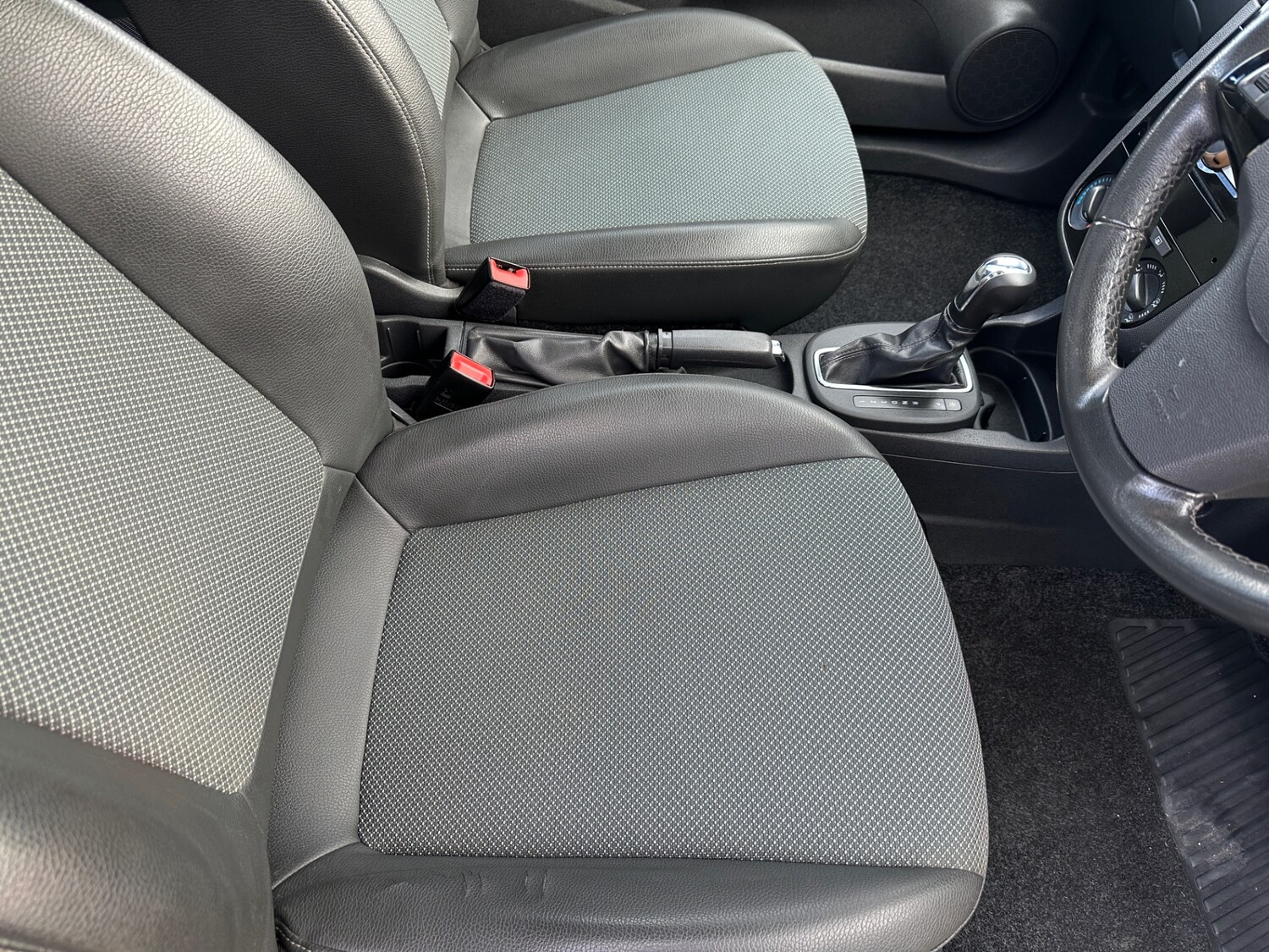 Used Vauxhall Corsa 2009 for sale - 76625173: Photo 10