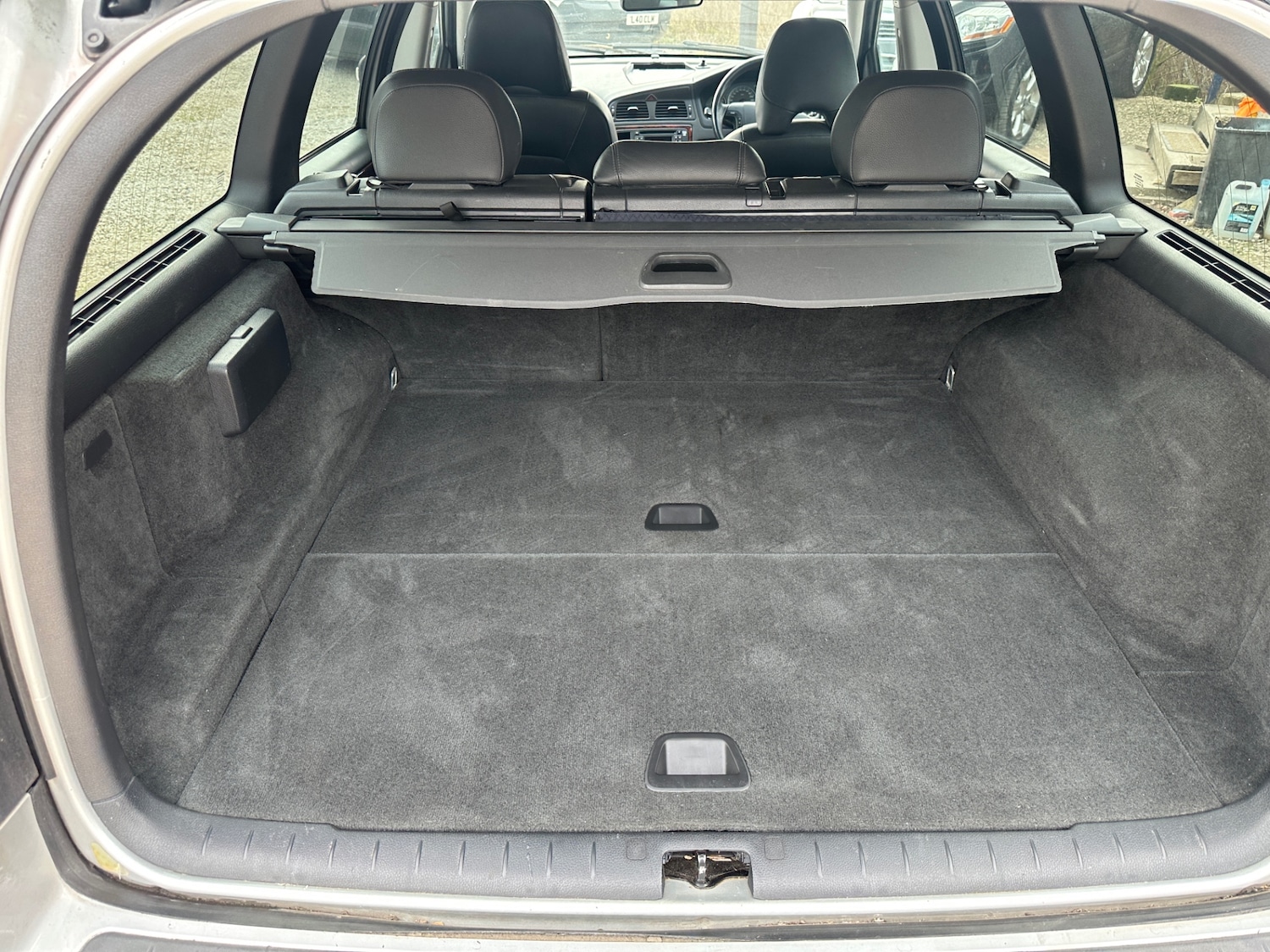 Used Volvo V70 2024 for sale - 77983930: Photo 9