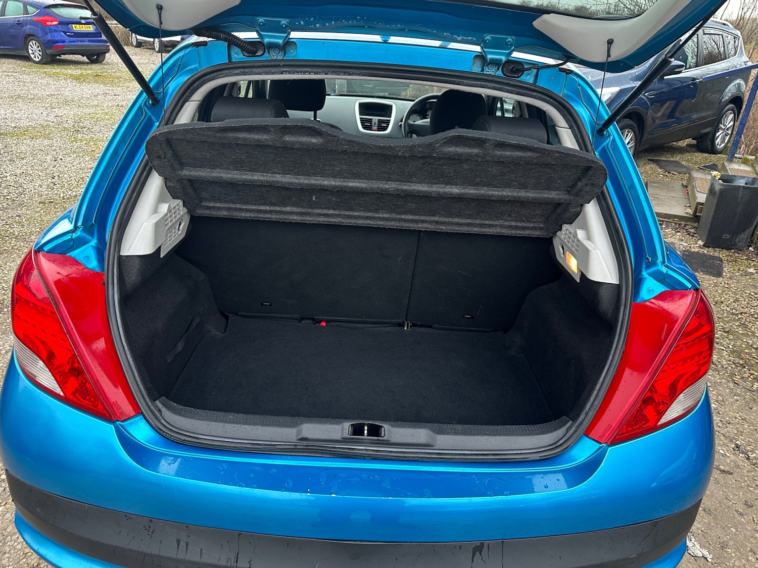 Used Peugeot 207 2012 for sale - 77179571: Photo 9