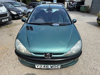 Used Peugeot 206 2001 for sale - 79352928: Photo