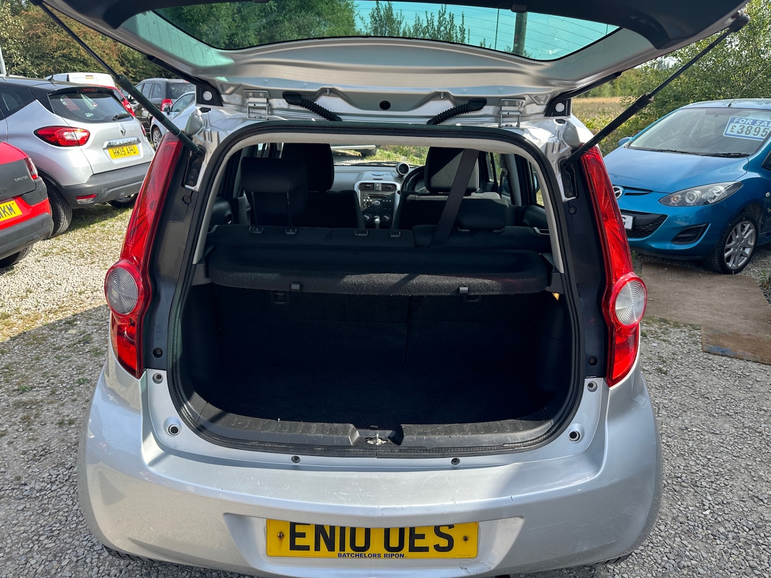 Vehicle 9