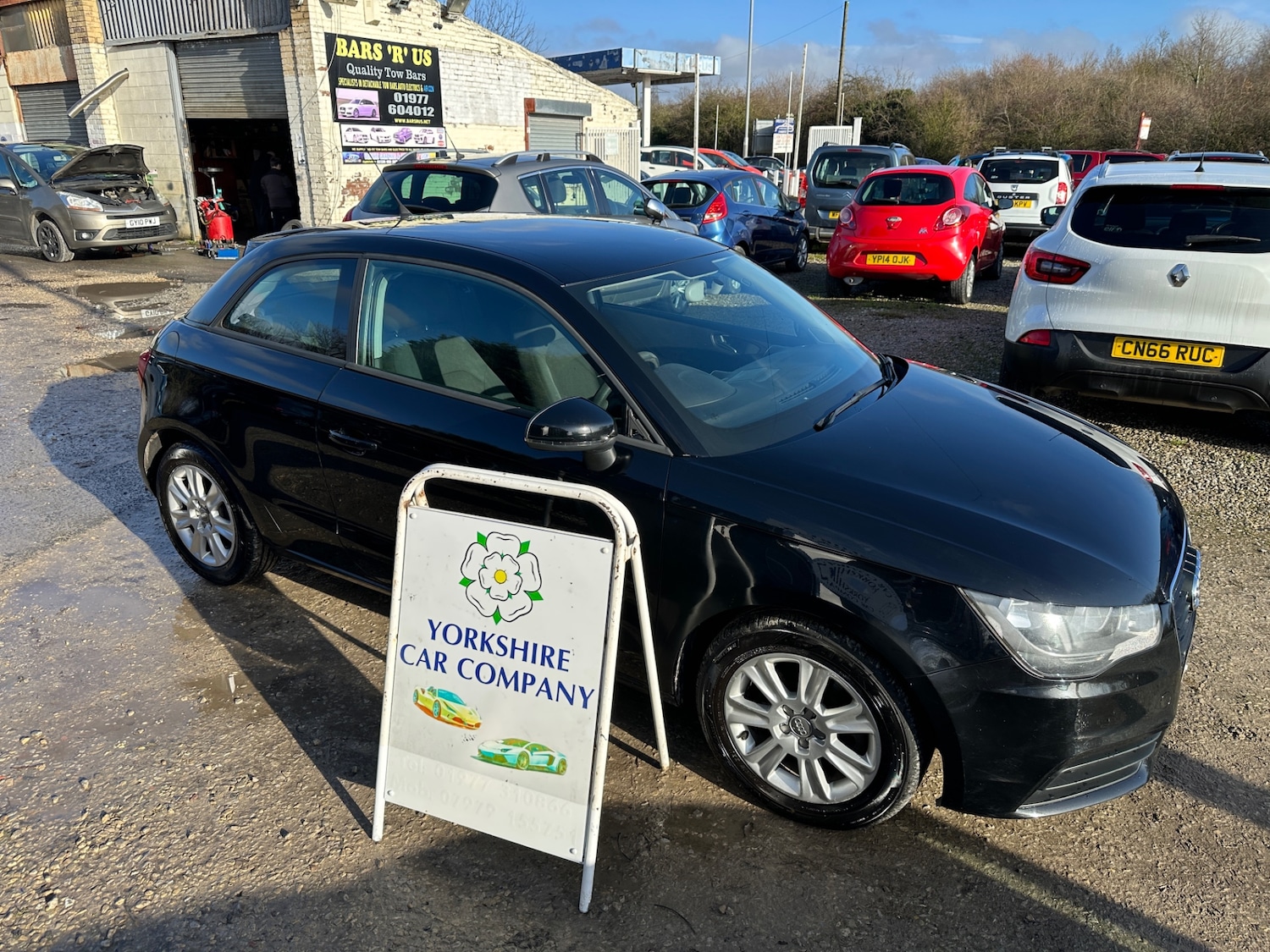 Used Audi A1 2010 for sale - 77392135: Photo 2